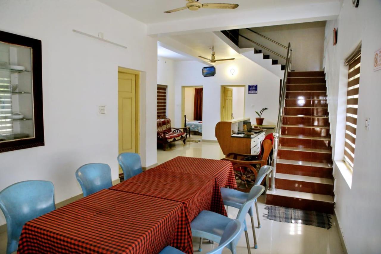 Alleppey Beach La Casa Alappuzha Bagian luar foto